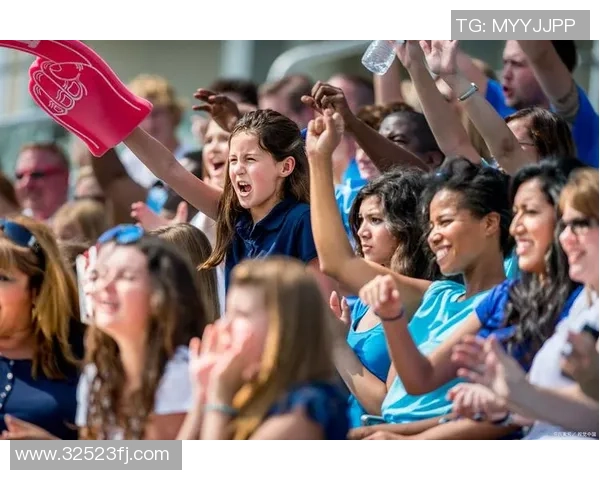 足球明星沉迷游戏视频引发热议球迷担忧职业生涯受影响