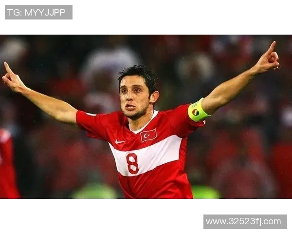 土耳其足球明星尼哈特的辉煌历程与对足球的热爱之路